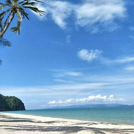 Klang Aow Seafood & Resort Khanom Bagian luar foto