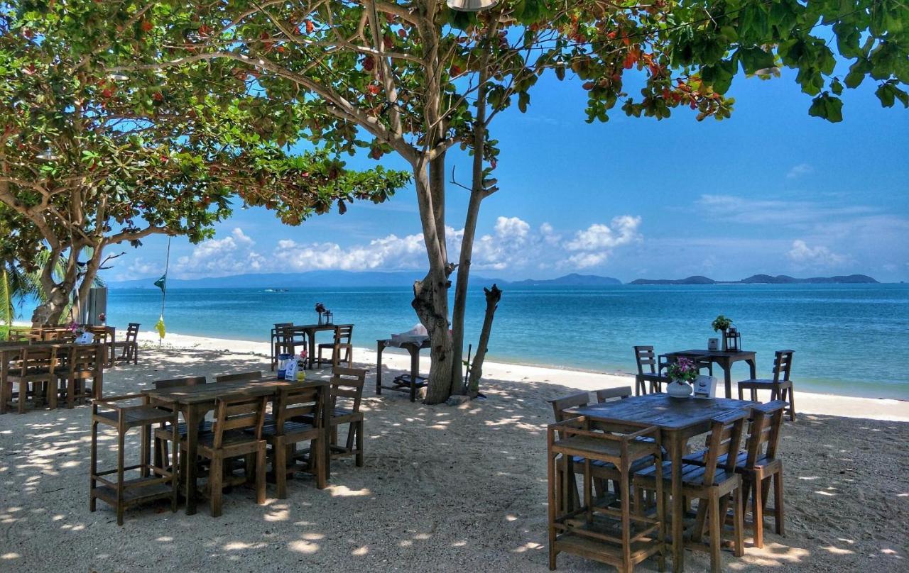 Klang Aow Seafood & Resort Khanom Bagian luar foto